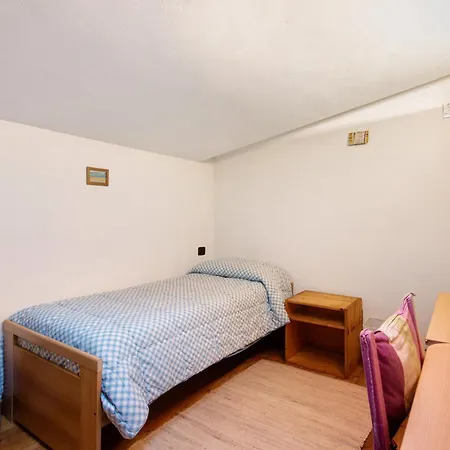 Locazione Turistica Raffa-ele Bed & Breakfast 3*